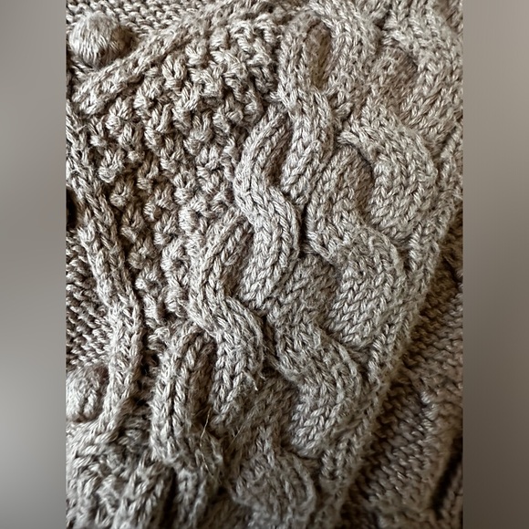 Doen Cornflower Cardigan Sweater in Macaroon - Picture 9 of 16